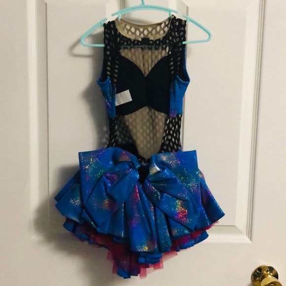 Dance Costume - Picture 3 of 4